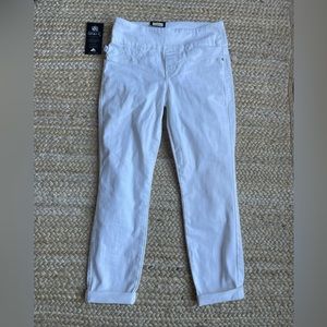 Rock and Republic Denim RX Fever Pull-On White Crop Pant size 8 NWT